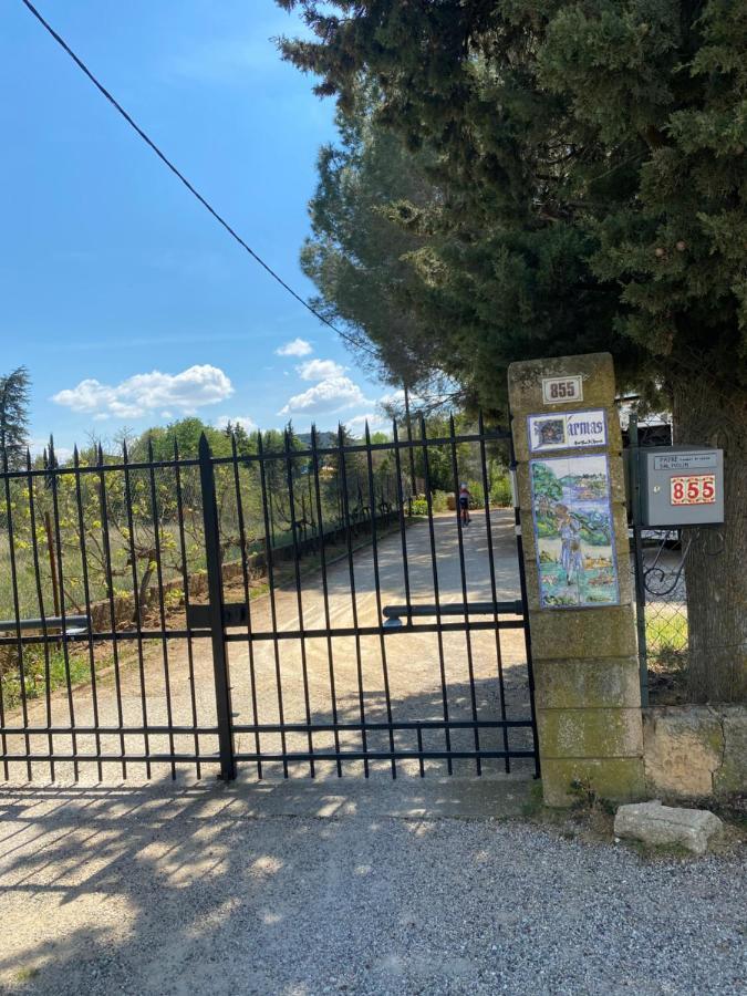 Studio Havre De Paix Au Pont Du Gard Piscine Et Jacuzzi Chez Valerie Payre Vers Pont du Gard Dış mekan fotoğraf